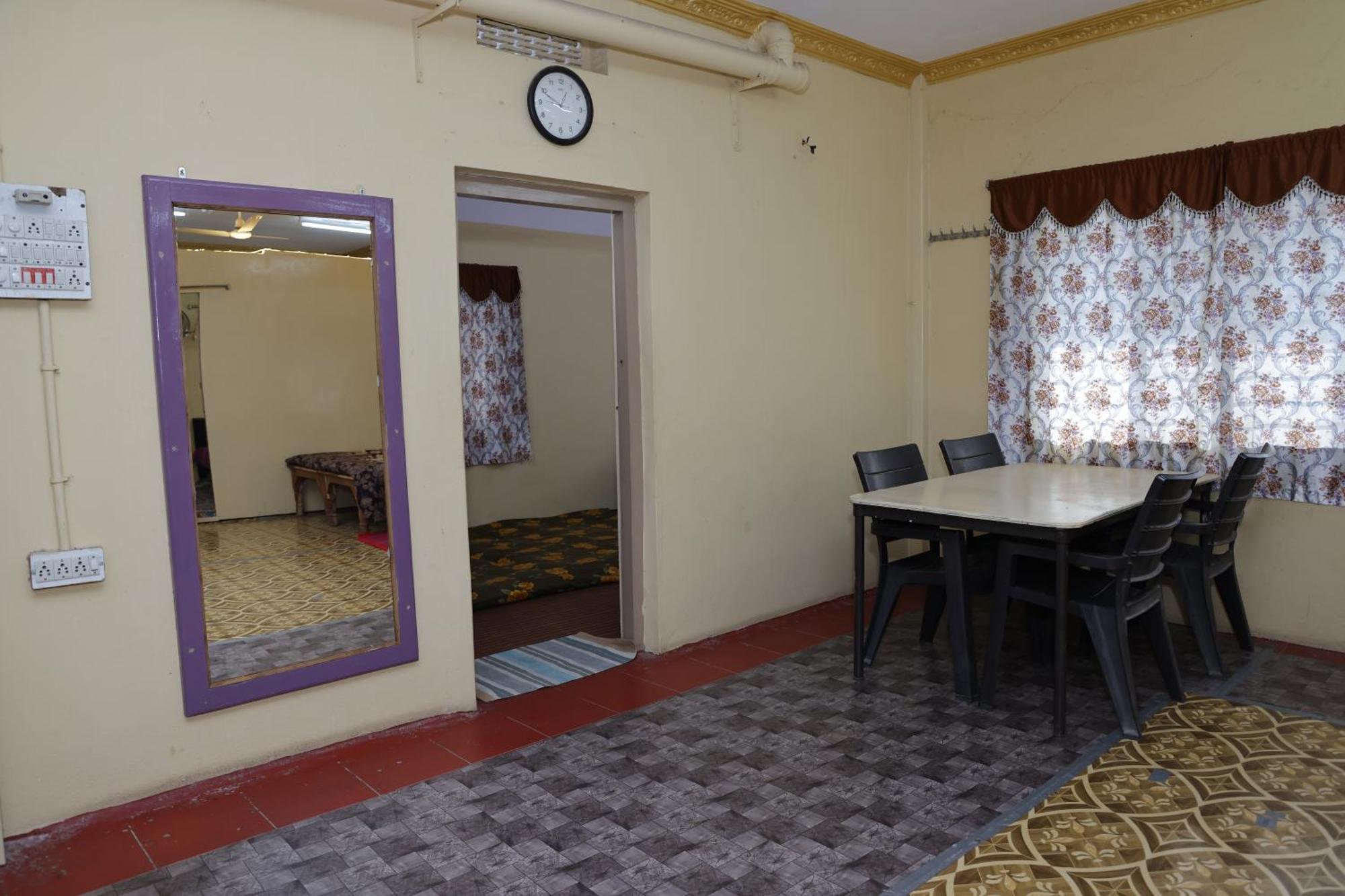 3 Bhk Non-Ac For 4 To 10 Guests For Families Appartement Haiderabad Buitenkant foto